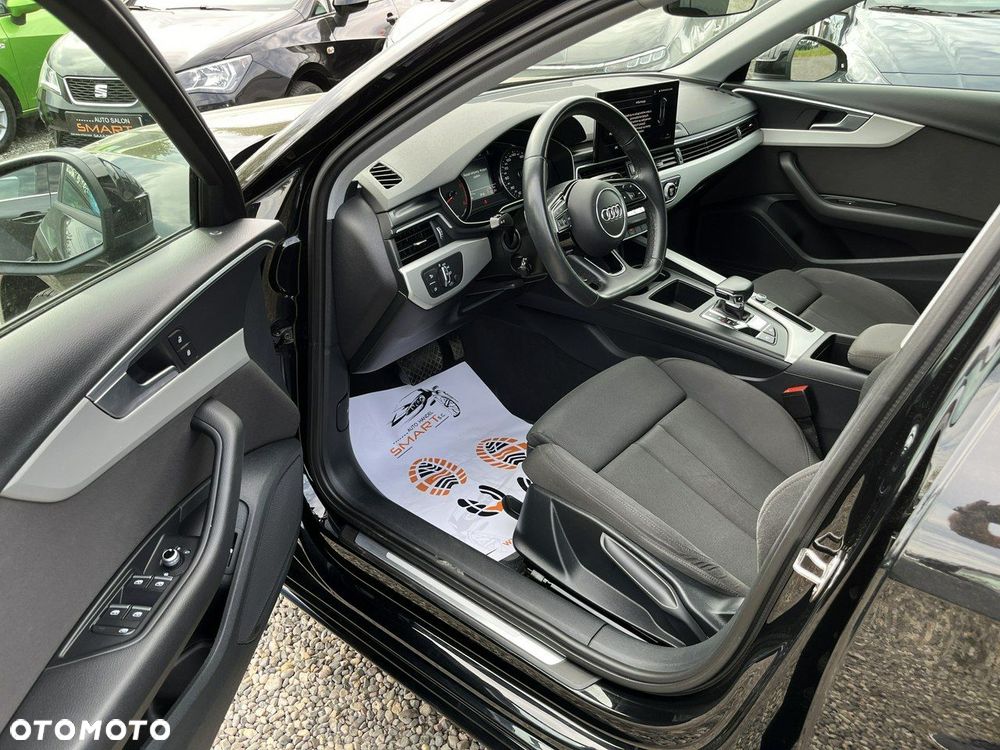 Audi A4 Limousine - 9