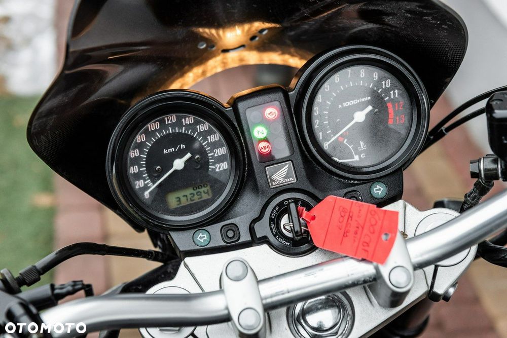 Honda CBF - 9
