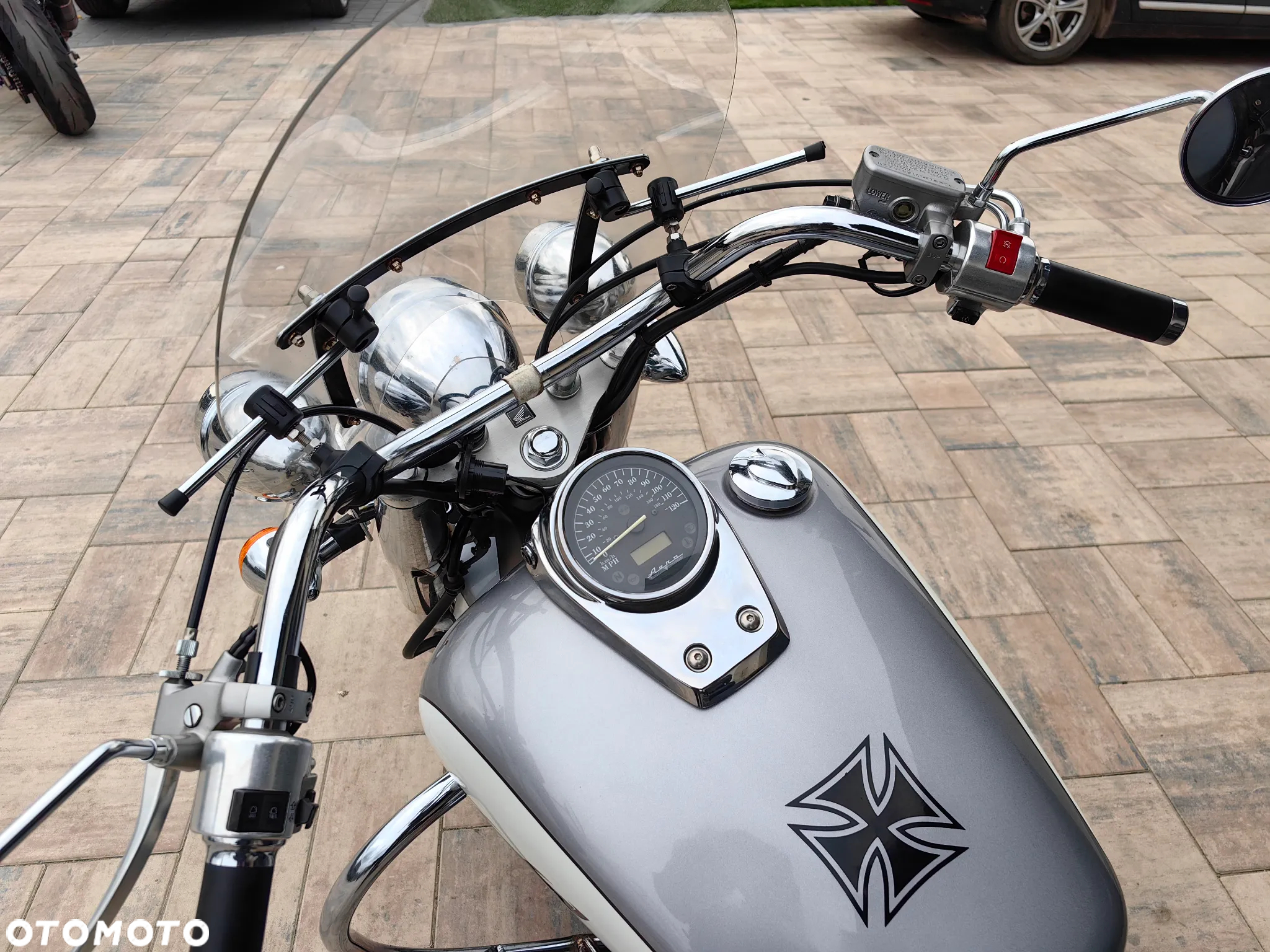 Honda VT - 24