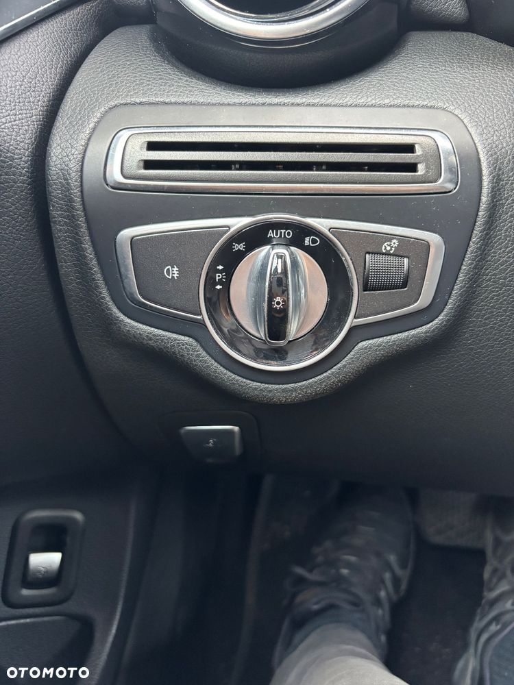 Mercedes-Benz Klasa C 220 (BlueTEC) d 7G-TRONIC - 15
