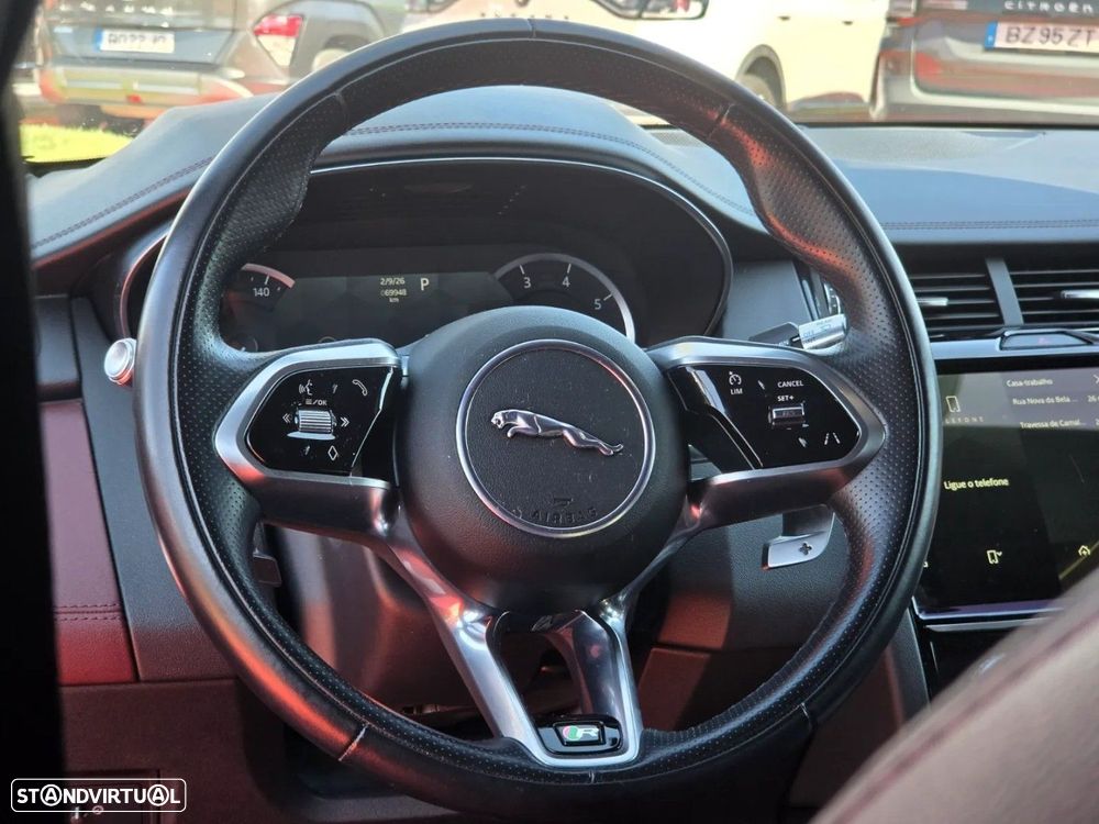 Jaguar E-Pace P300e AWD R-Dynamic S - 12