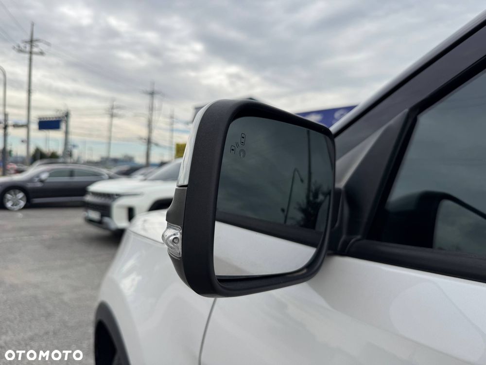 Ford Explorer - 8