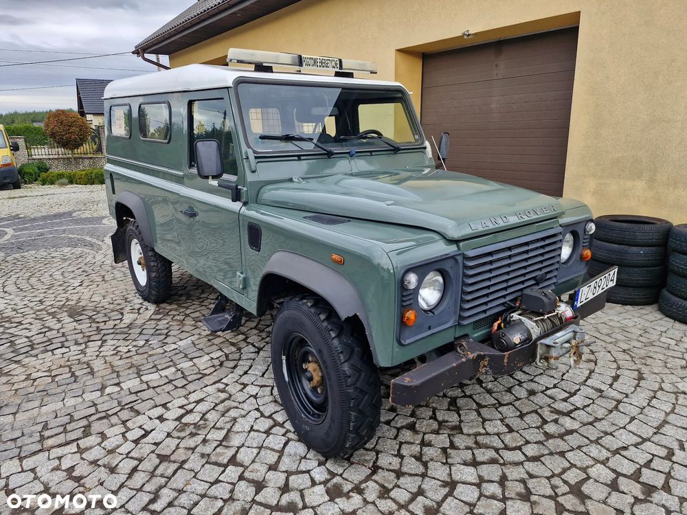 Land Rover Defender - 6