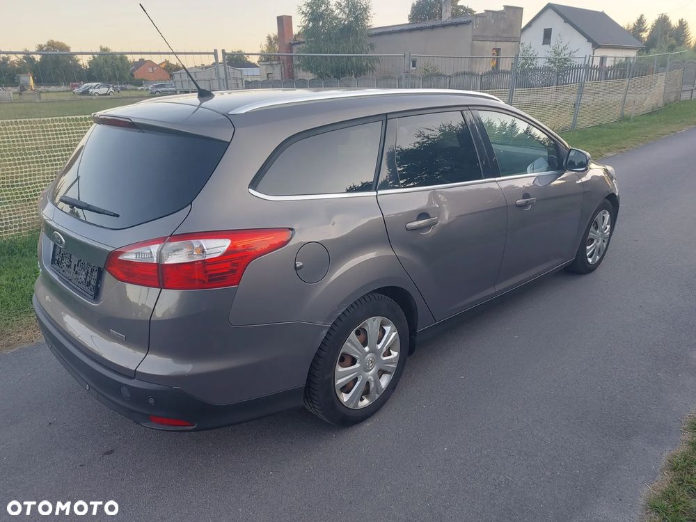 Ford Focus 1.6 TDCi DPF Start-Stopp-System Titanium - 2