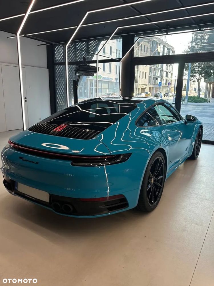 Porsche 911 Carrera S - 1