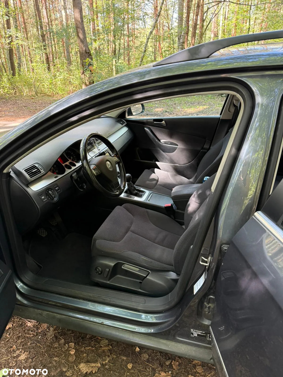 Volkswagen Passat 2.0 TDI Comfortline - 6