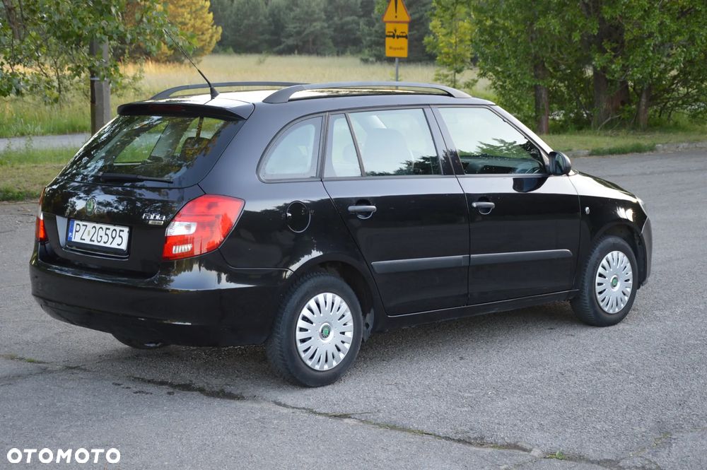 Skoda Fabia 1.4 16V Comfort - 5