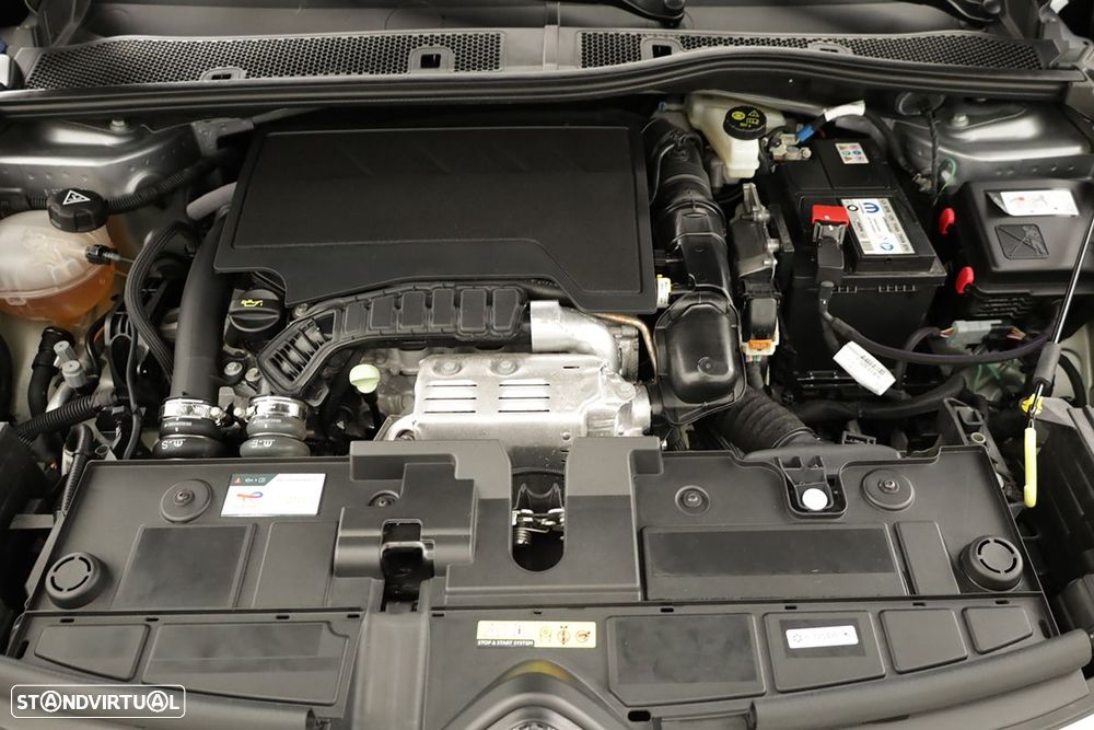 Citroën C4 1.2 PureTech Plus EAT8 - 24