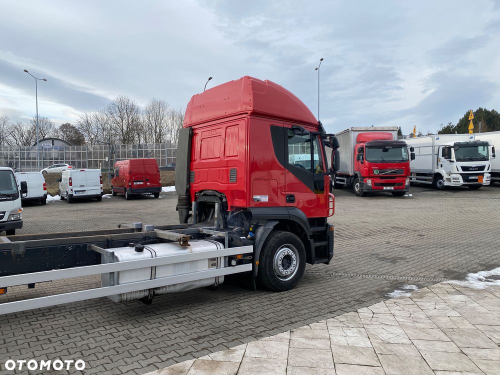 Iveco STRALIS S 36 AT 190 / BDF / DŁUGA RAMA 7.72M / E5 / SYPIALKA / - 9