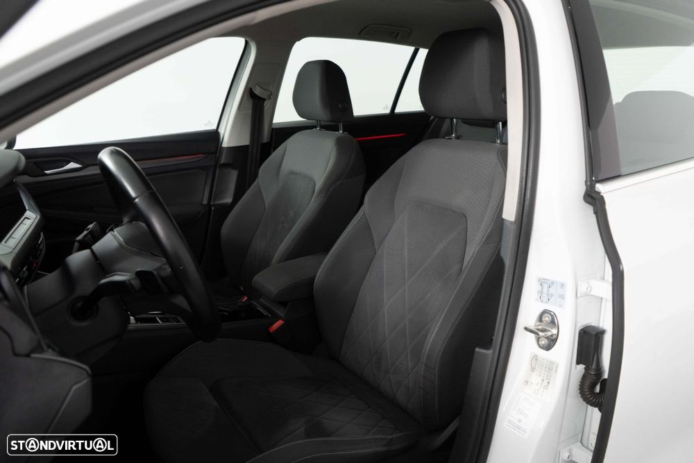 VW Golf 1.4 TSI e-Hybrid DSG - 10