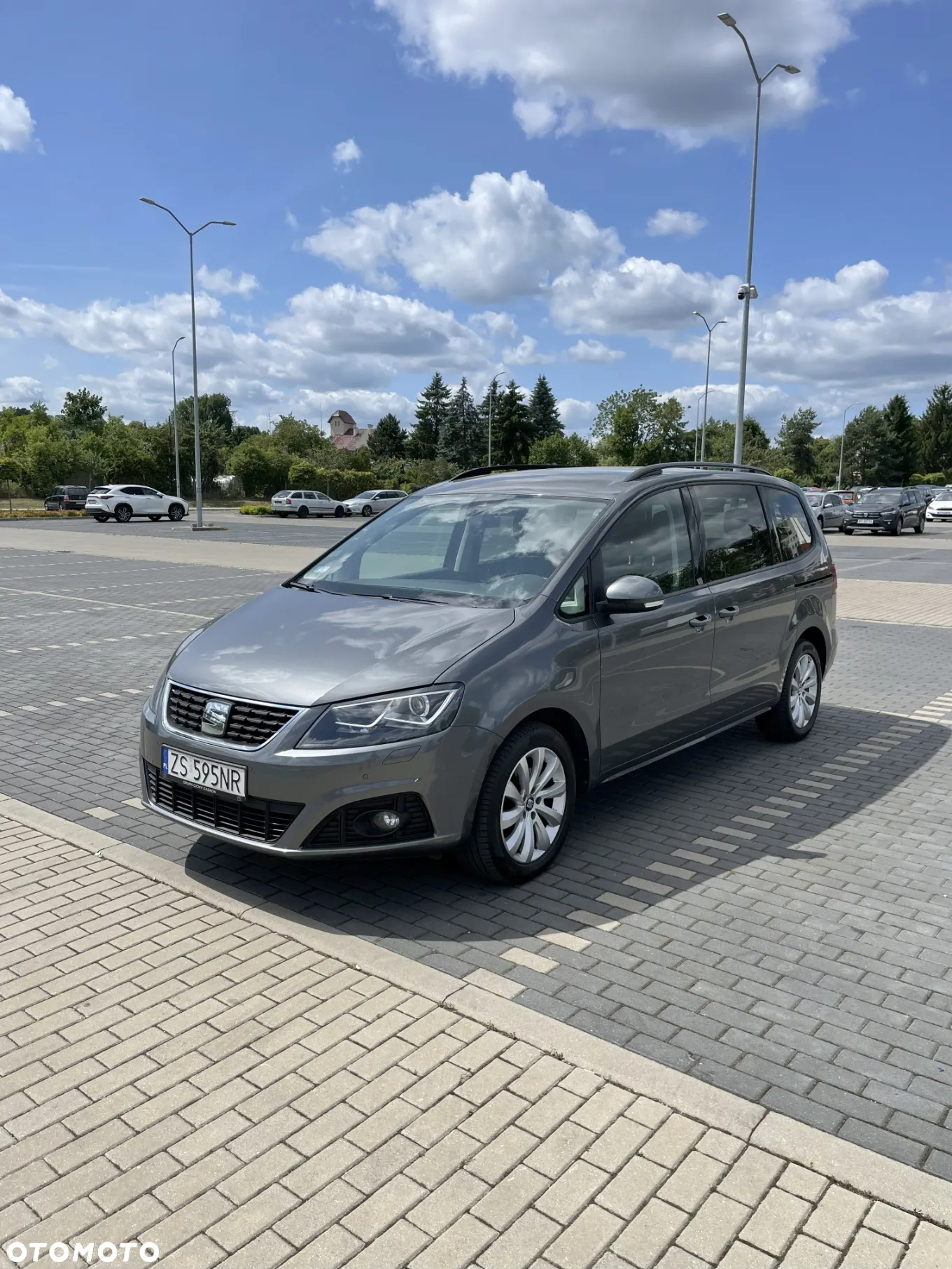 Seat Alhambra 2.0 TDI Style DSG - 2