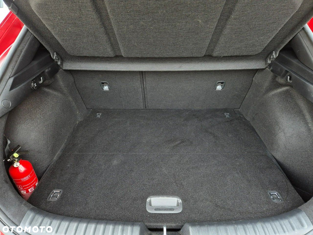 Kia XCeed - 31