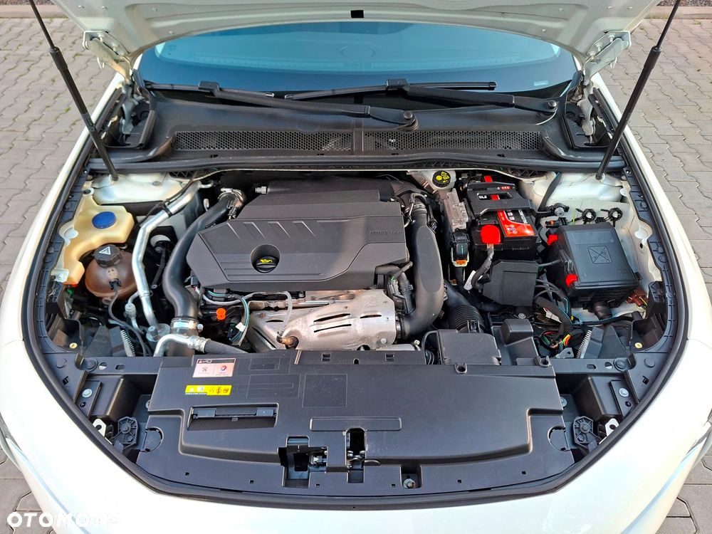 Peugeot 508 1.6 PureTech Allure S&S EAT8 - 17