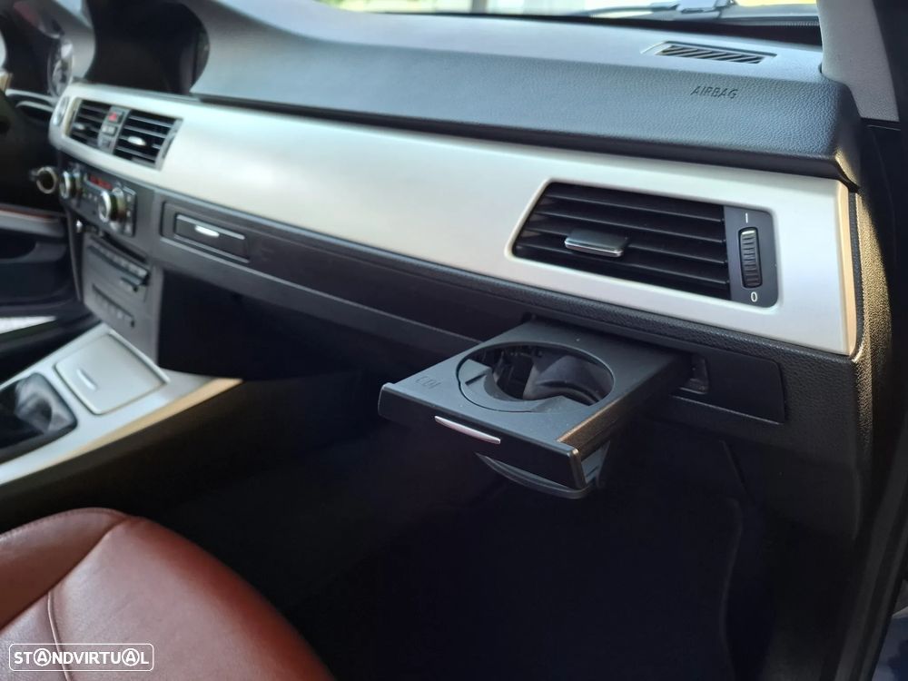 BMW 320 d DPF Efficient Dynamics Edition Edition Exclusive - 21