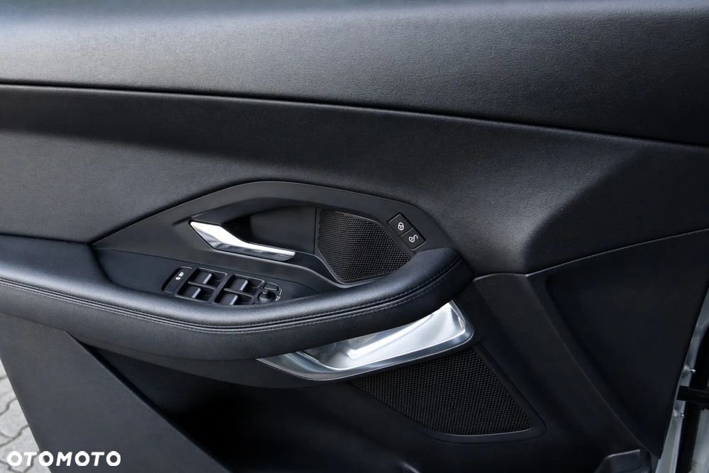 Jaguar E-Pace 2.0 i4D AWD S - 10