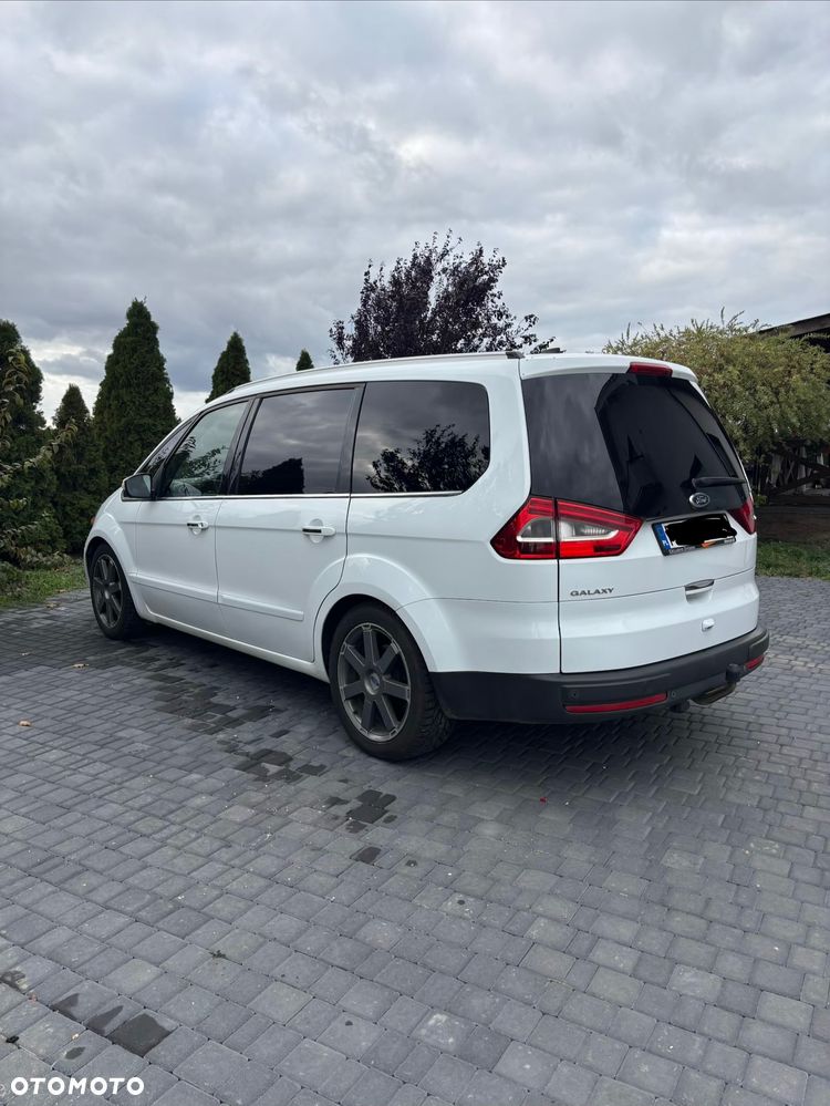 Ford Galaxy - 7