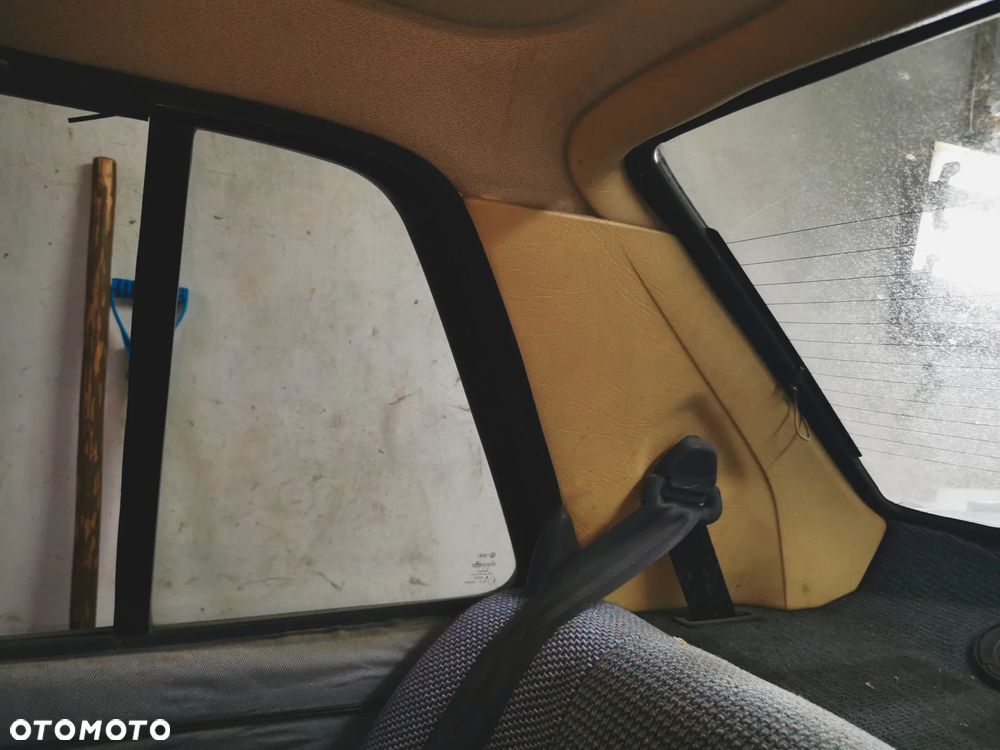 Volkswagen Jetta - 35