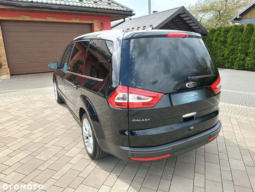 Ford Galaxy 2.0 TDCi DPF Titanium - 14