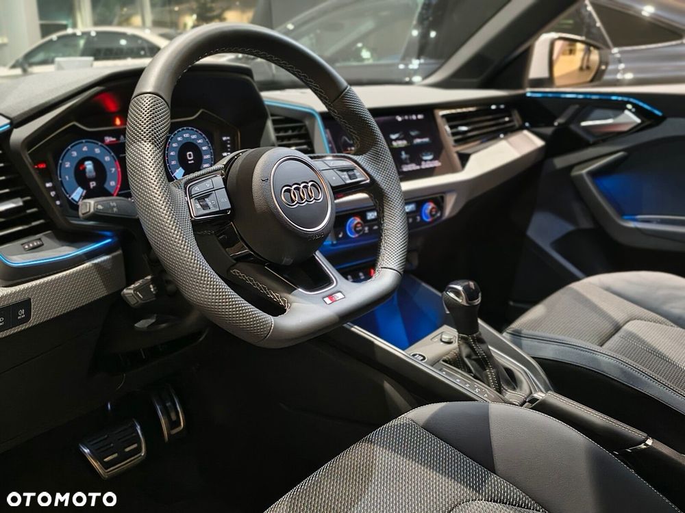 Audi A1 Sportback 30 TFSI Advanced S tronic - 10