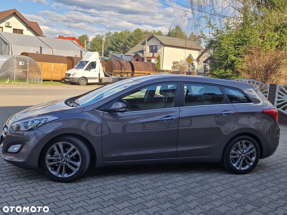 Hyundai i30 blue 1.6 GDI YES Gold - 8