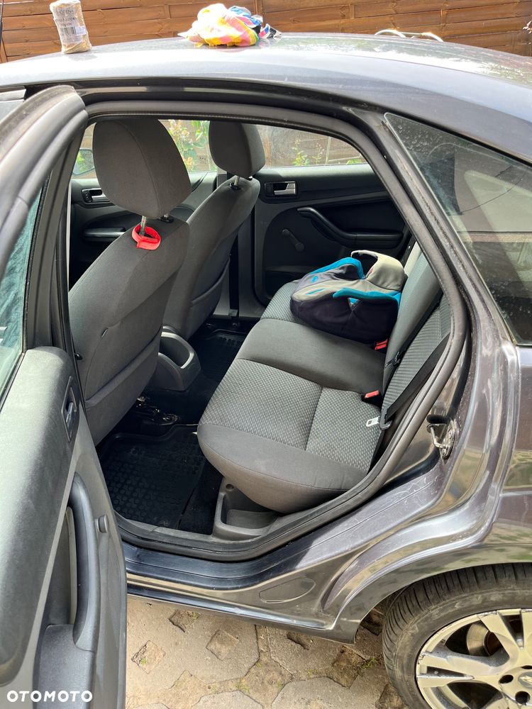 Ford Focus 1.6 16V Silver Magic - 8