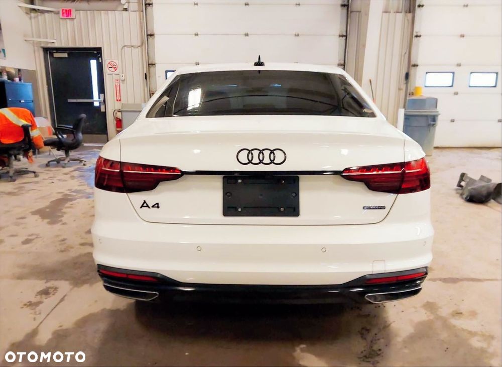 Audi A4 Limousine - 8