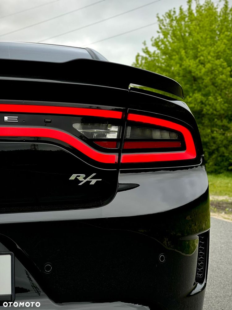 Dodge Charger 5.7 R/T - 10