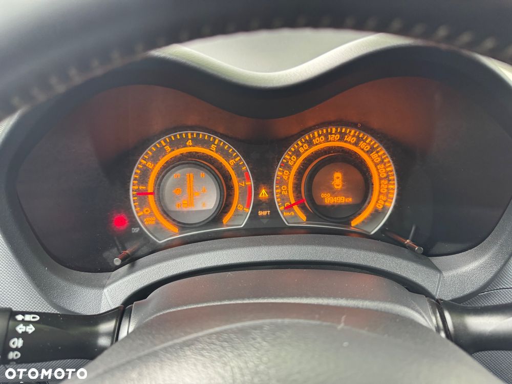 Toyota Auris 1.6 Executive - 21