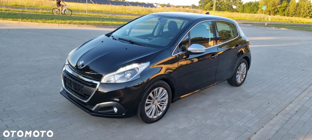 Peugeot 208 Blue-HDi 100 Stop&Start Allure - 9