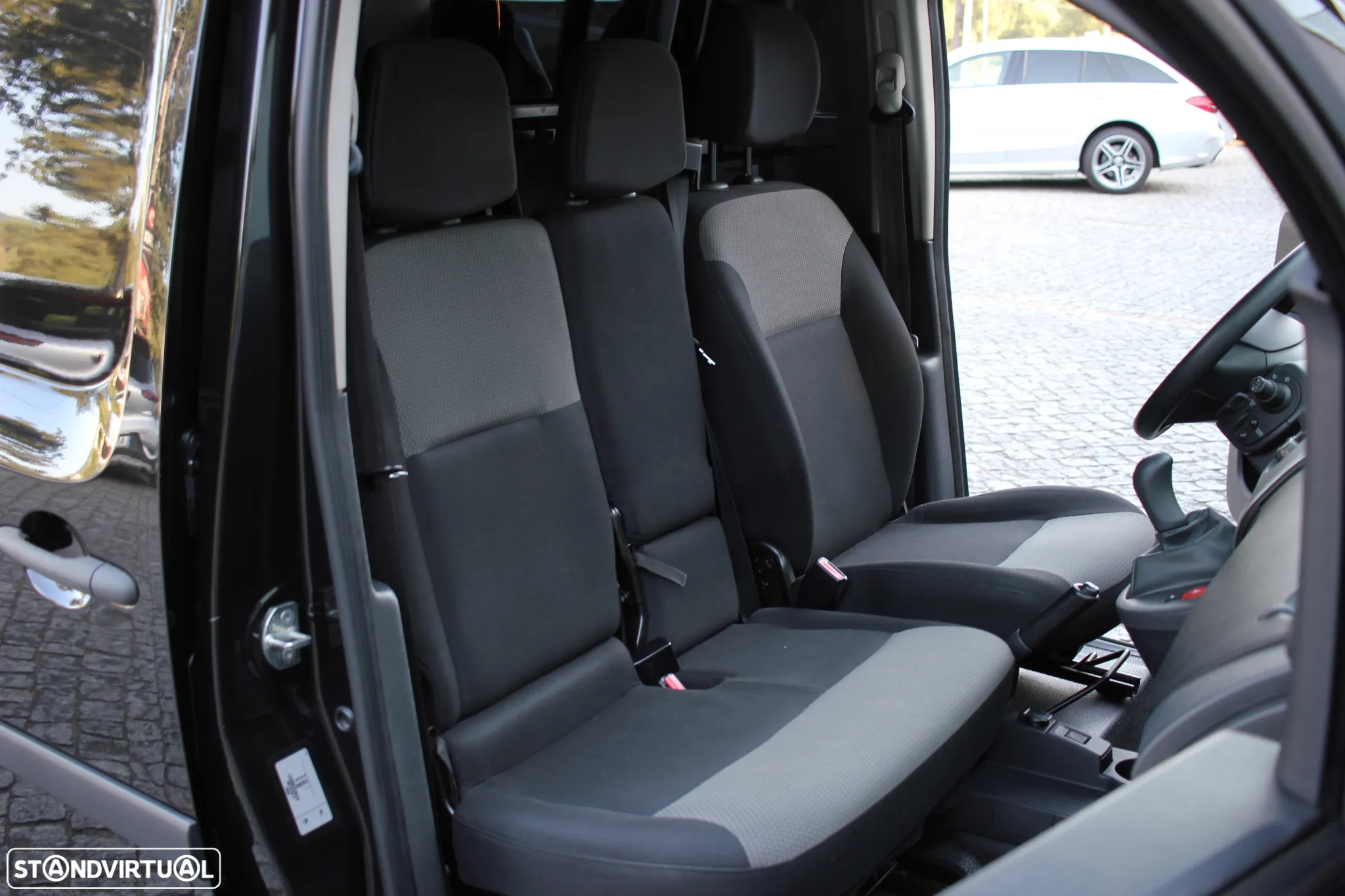Renault KANGOO 1.5 DCI 3 LUGARES - 17