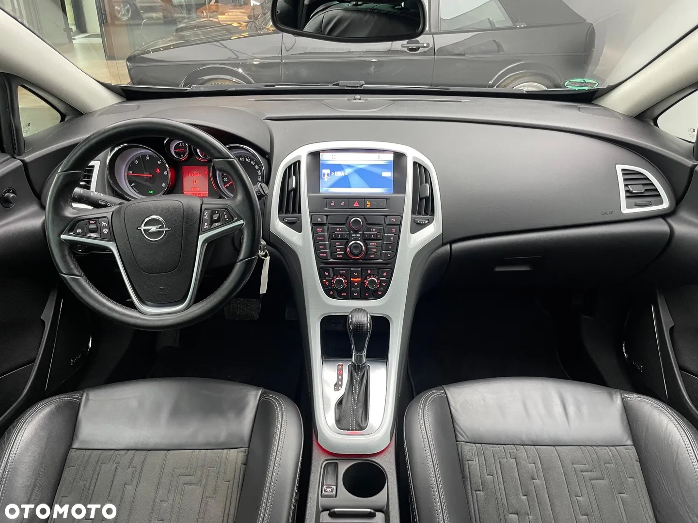 Opel Astra IV GTC 2.0 CDTI Sport - 21