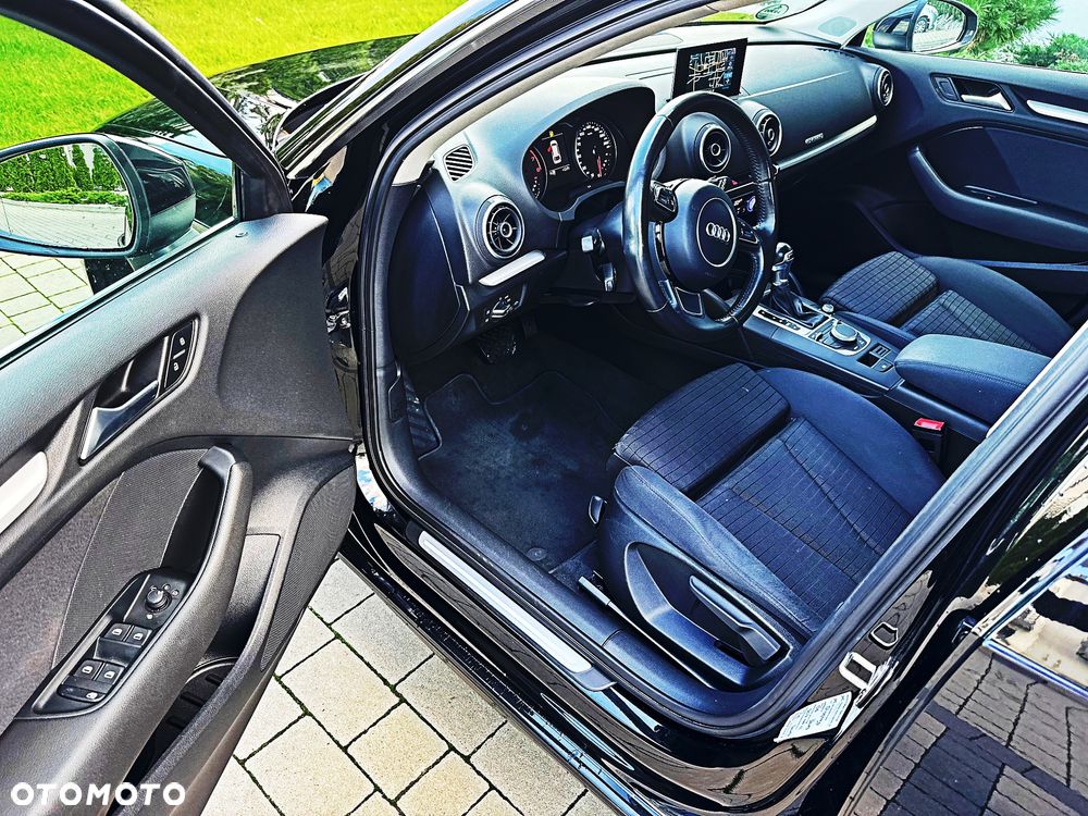Audi A3 Sportback 1.8 TFSI quattro S tronic S line Sportpaket - 30