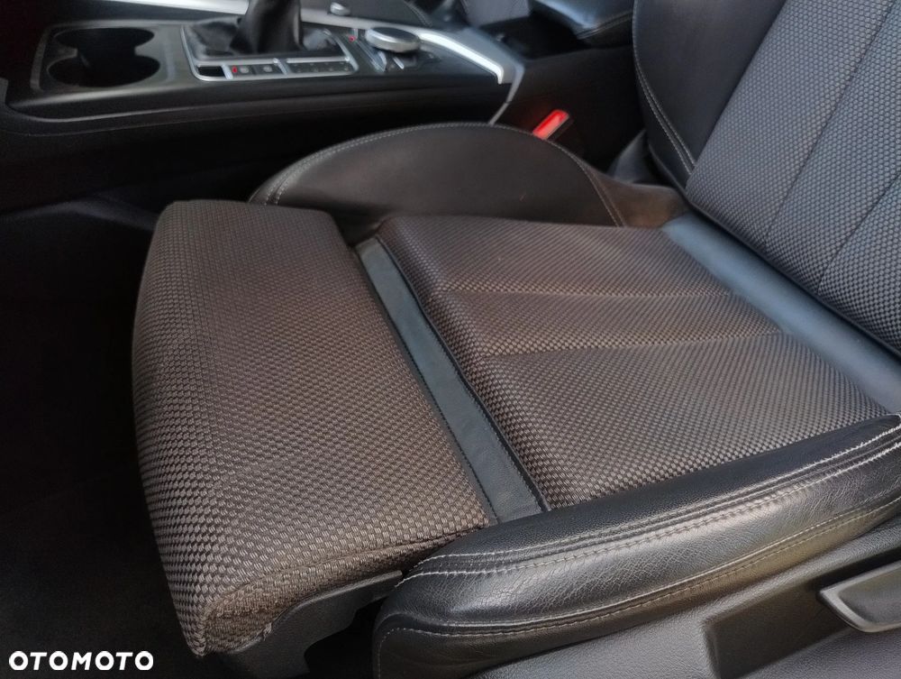 Audi A4 Avant - 13