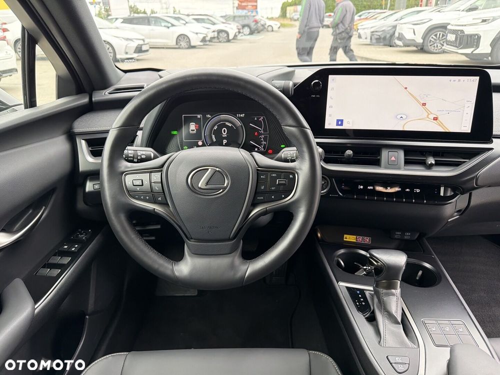 Lexus UX 250h GPF F Sport Design 2WD - 22
