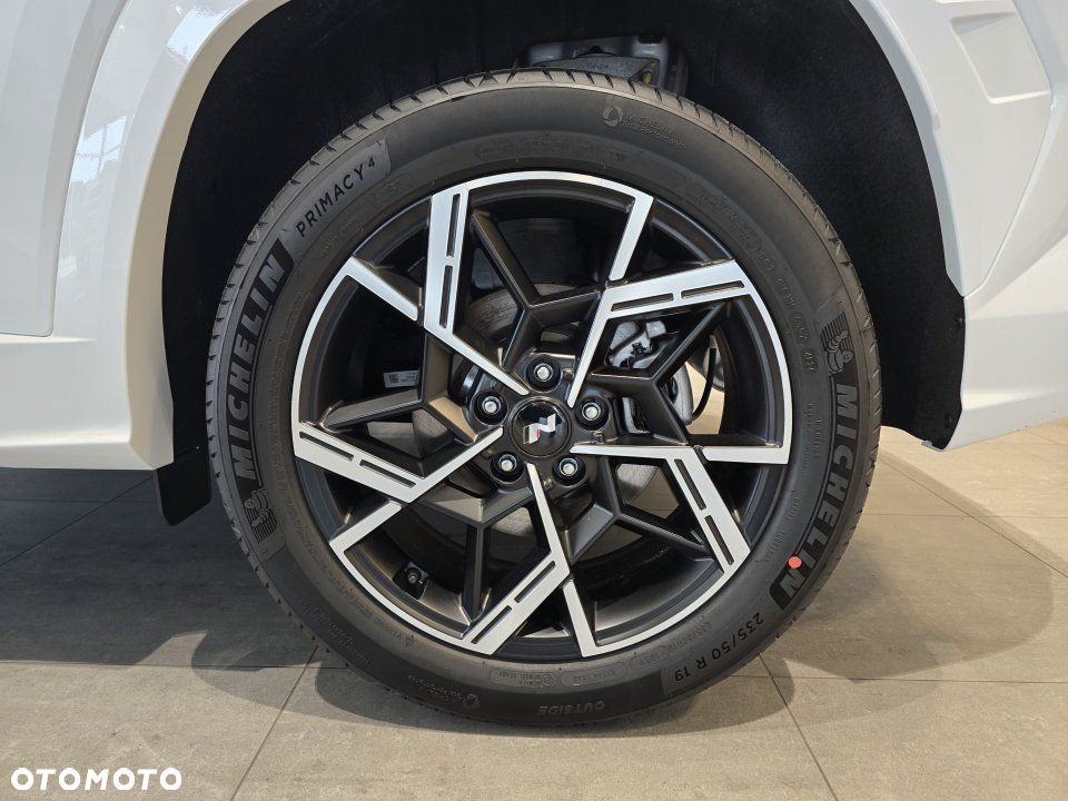Hyundai Tucson - 8