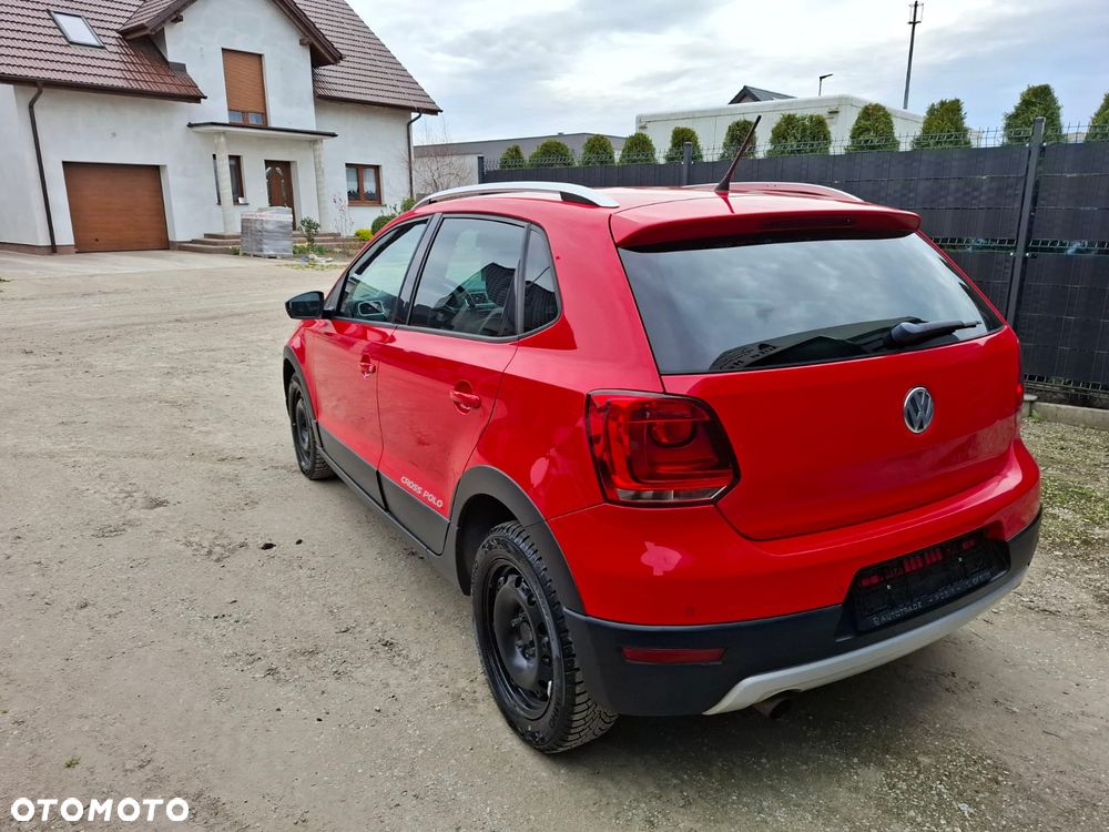 Volkswagen Polo 1.2 TSI Highline DSG - 5
