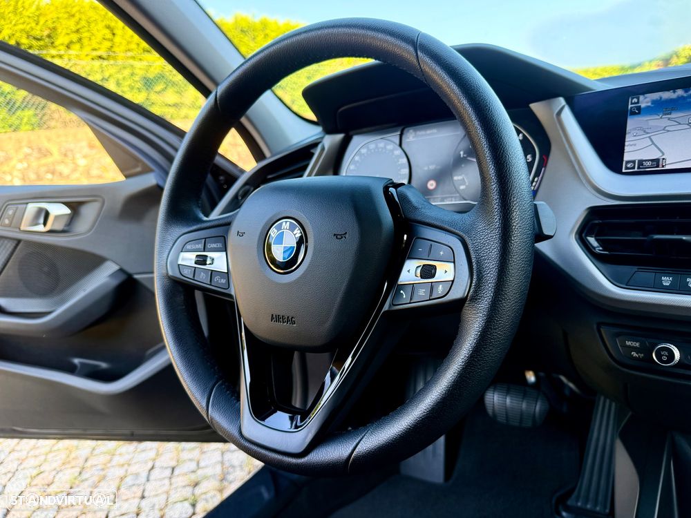 BMW 116 d Corporate Edition Auto - 29