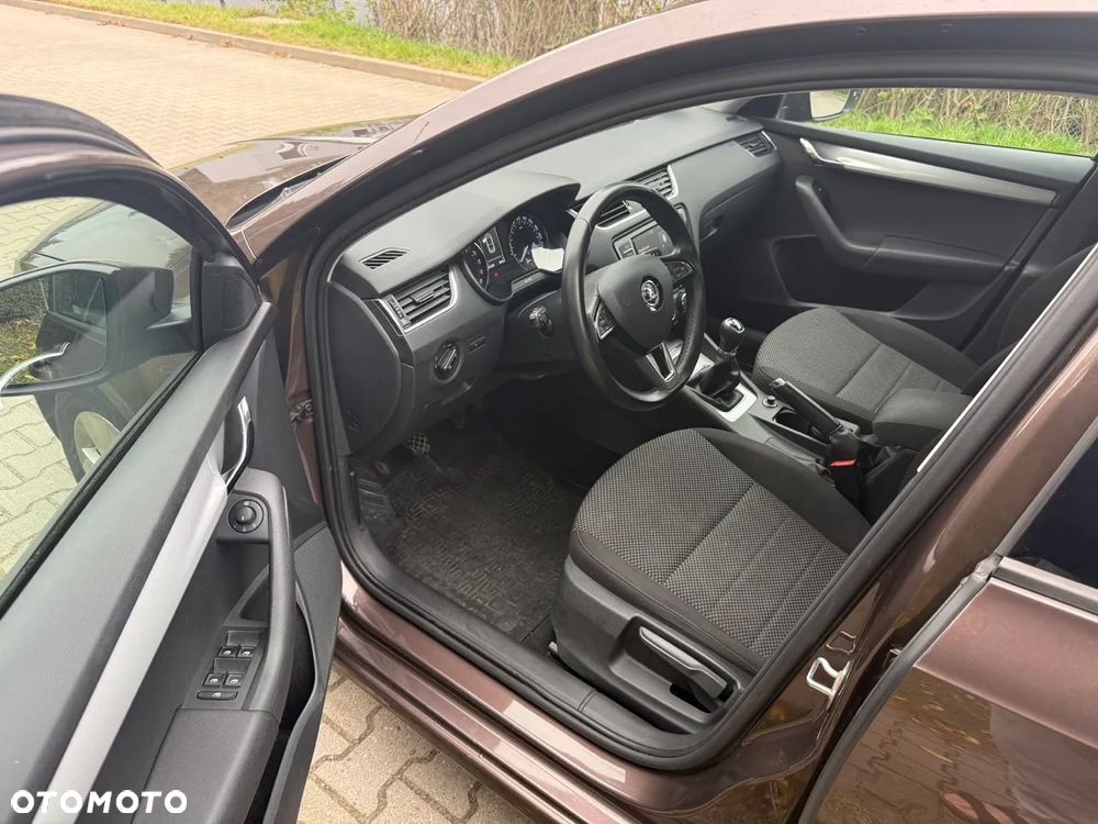 Skoda Octavia 1.6 TDI Ambition - 19