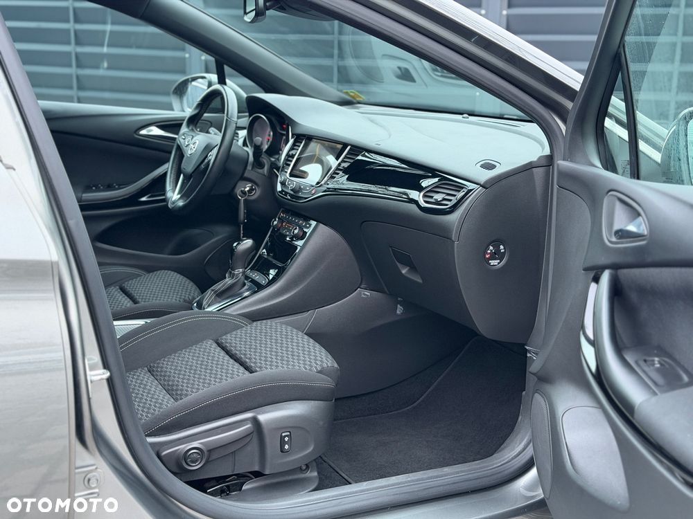 Opel Astra 1.4 T GPF Dynamic S&S - 25