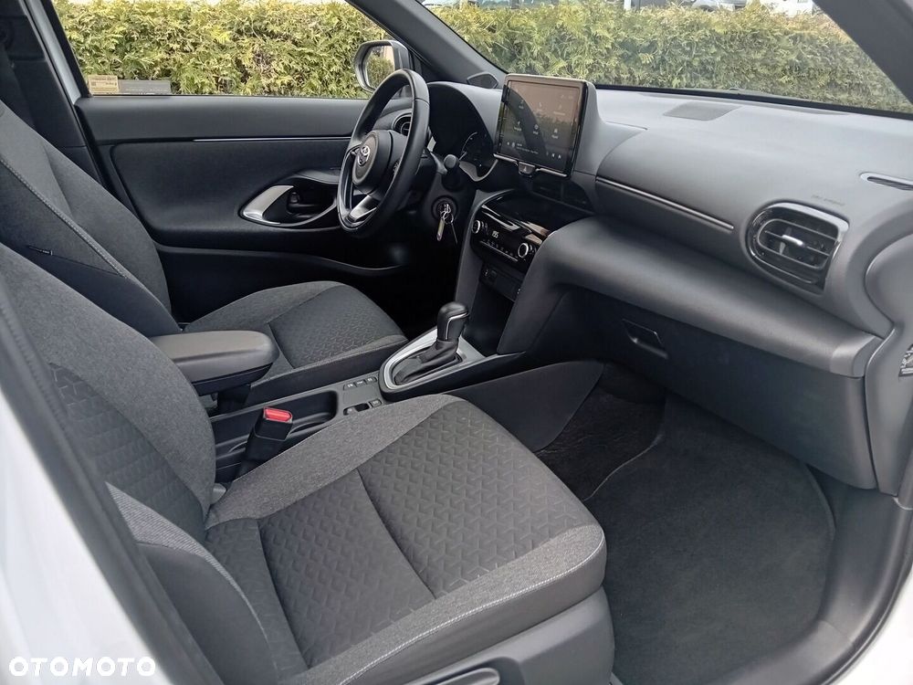 Toyota Yaris Cross - 6