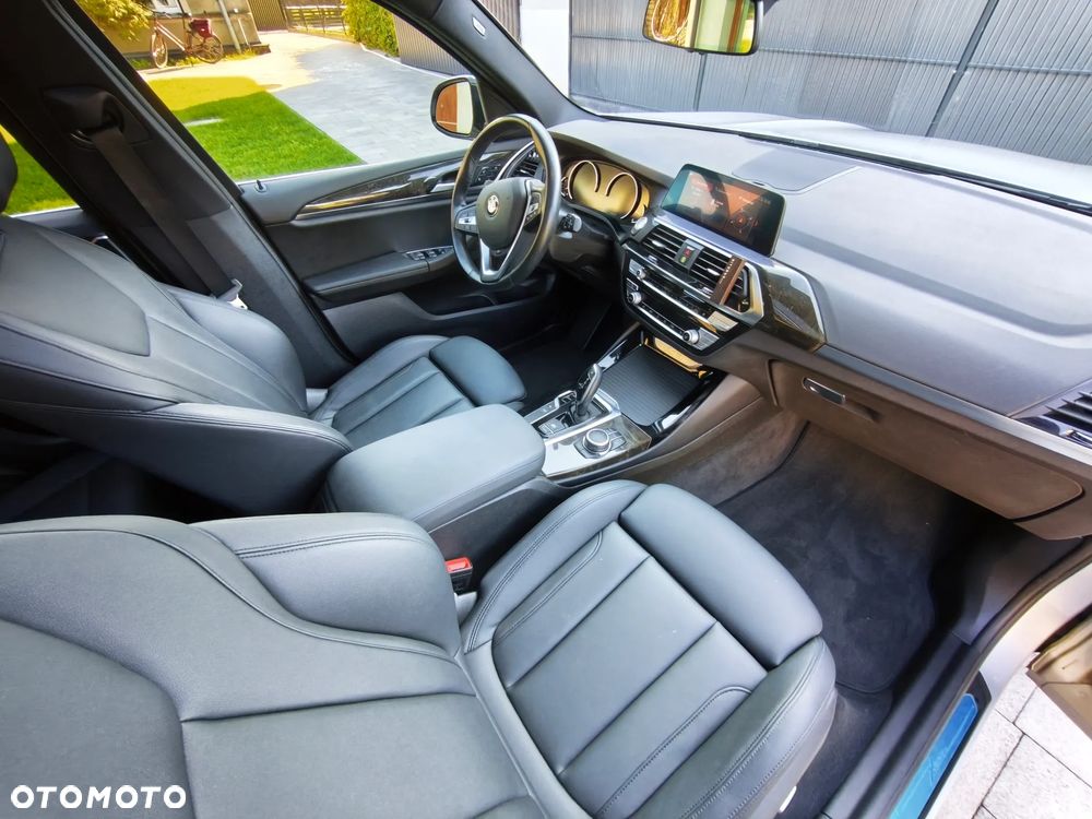 BMW X3 xDrive30i xLine - 27