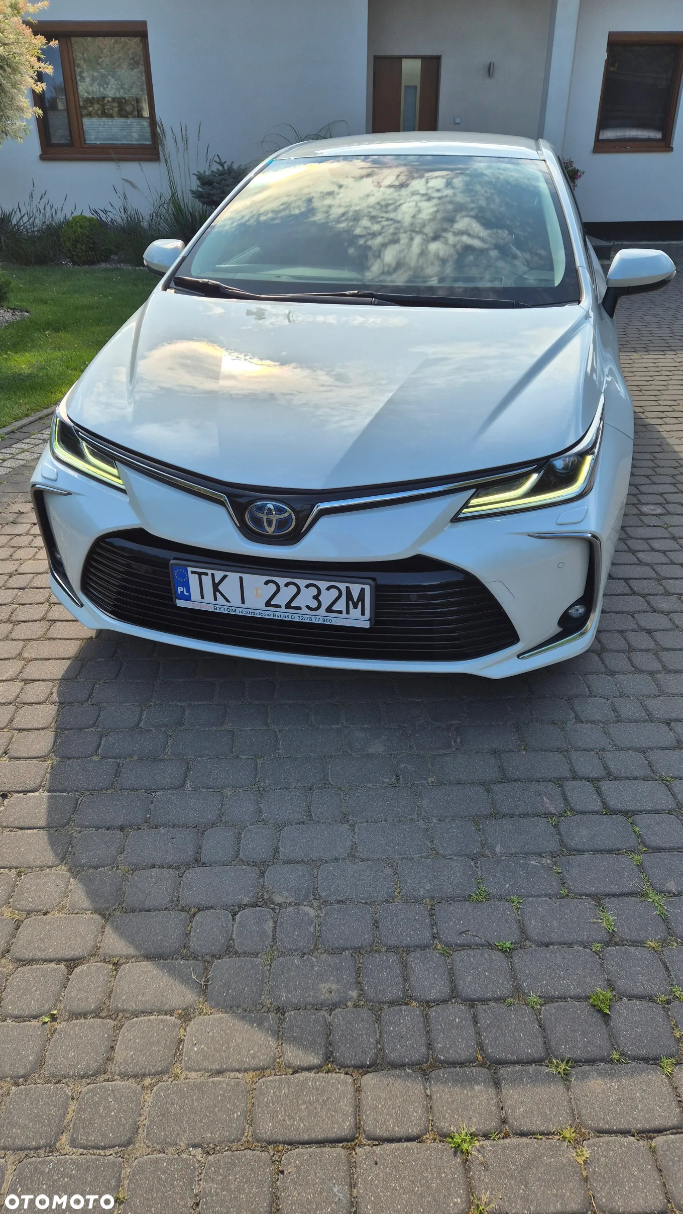 Toyota Corolla 1.8 Hybrid Executive - 3