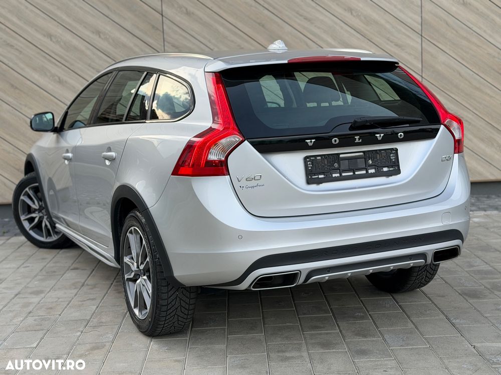 Volvo V60 ver-d3-geartronic-momentum-pro - 3