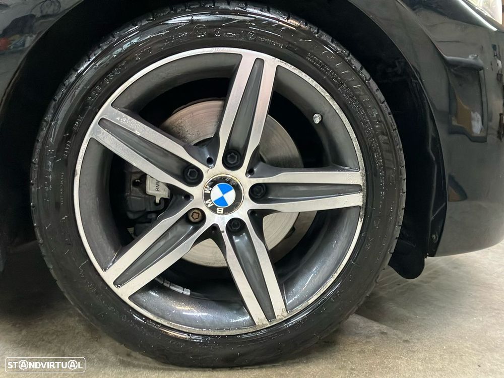 BMW 220 - 19