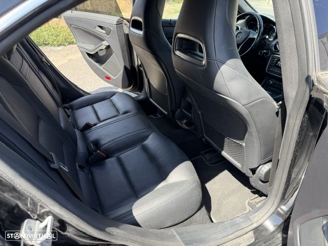 Mercedes-Benz CLA 200 CDI 7G-DCT Edition 1 - 11