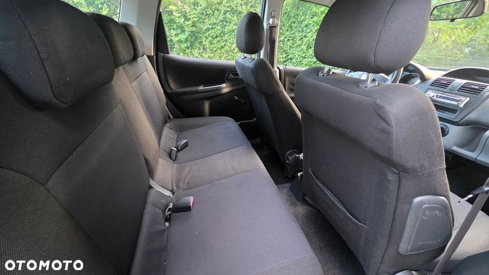 Suzuki Ignis - 10