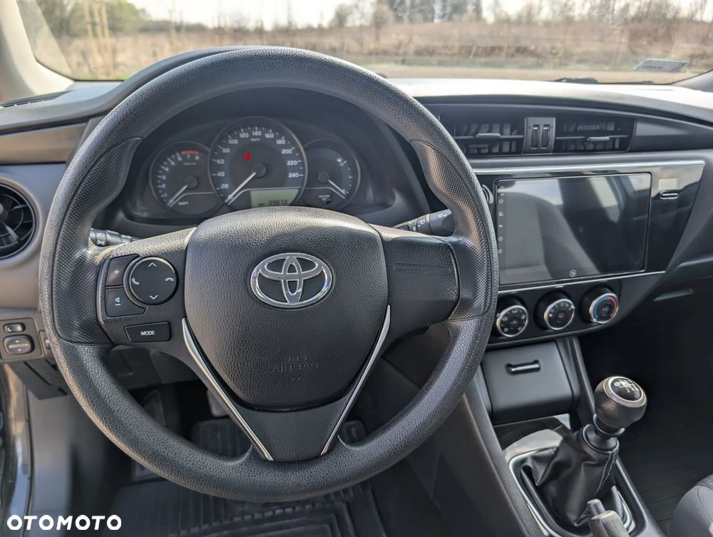 Toyota Corolla 1.6 Premium EU6 - 21