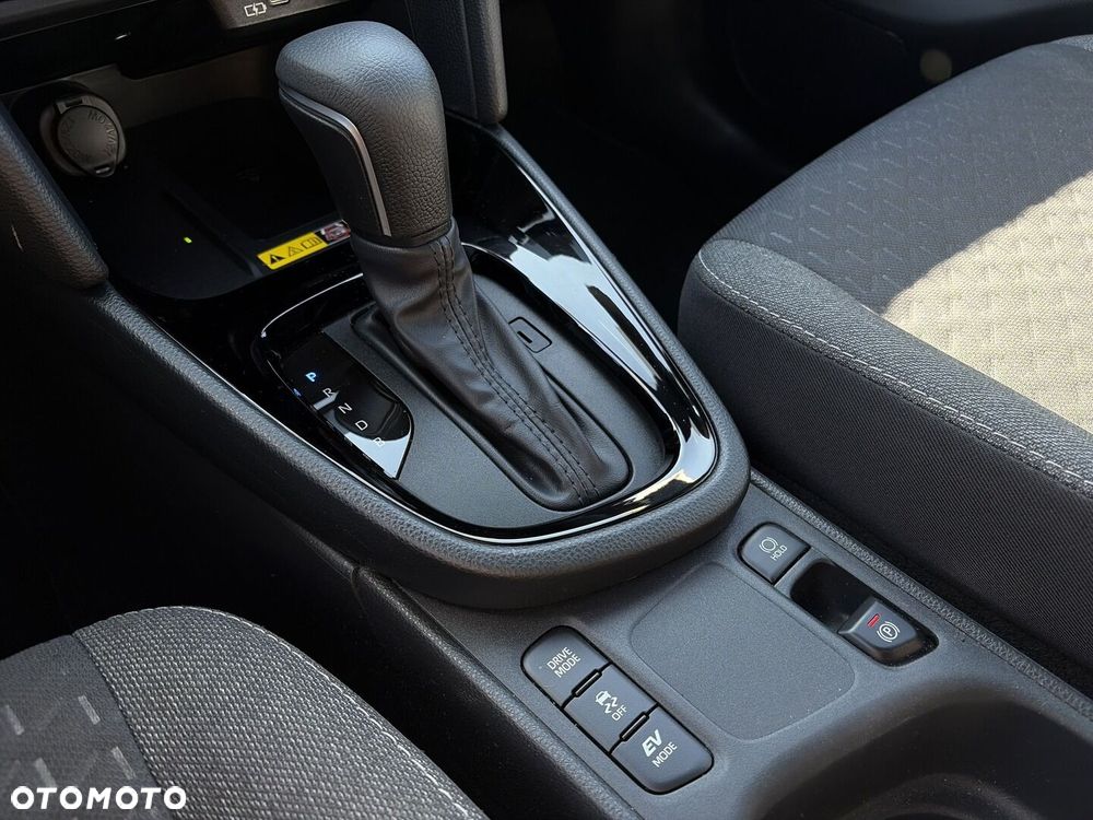 Toyota Yaris Cross Hybrid 1.5 Style - 26