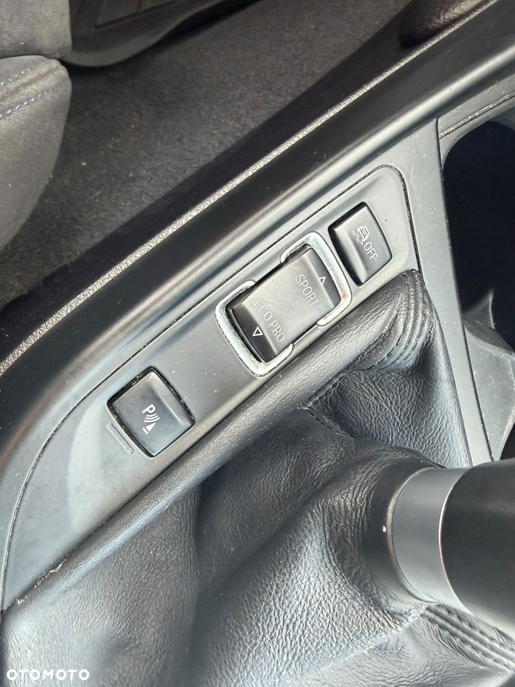 BMW Seria 1 116d - 35