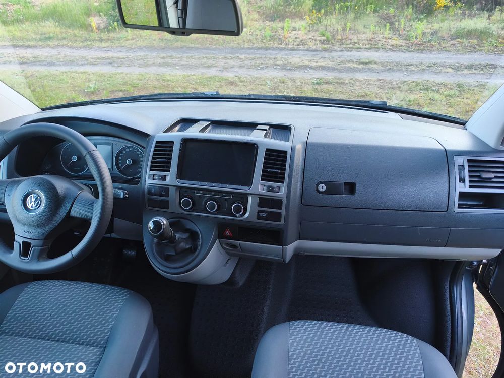 Volkswagen Transporter - 32